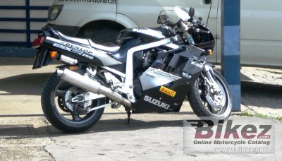 1991 Suzuki GSX-R 750 (reduced effect) photo